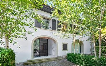 Maison 10 pièces - image - 2