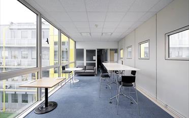 Commercial - image - 4