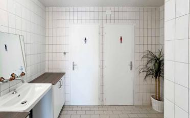 Commercial - image - 8