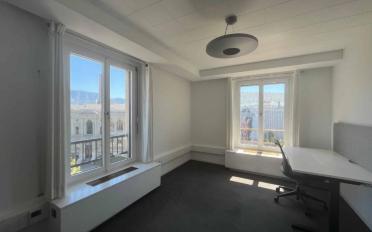 Bureau - image - 7