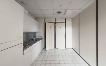Office - image - 4