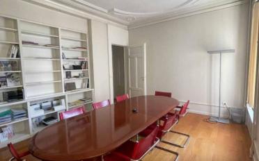Bureau - image - 3