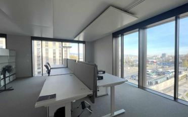 Bureau - image - 9
