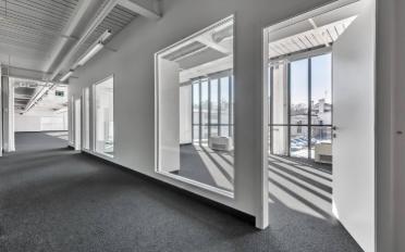 Office - image - 5