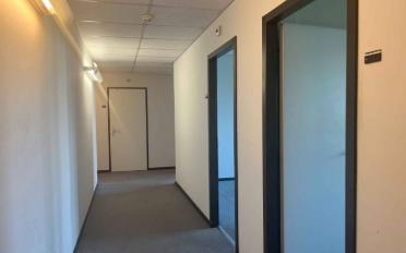 Office - image - 7