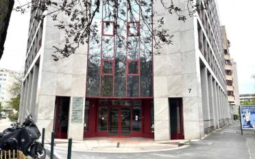 Bureau - image - 2