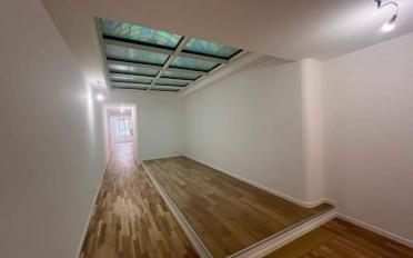 Office - image - 9