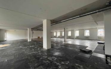 Office - image - 4