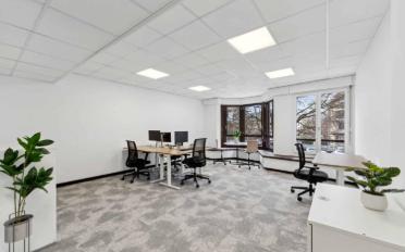Office - image - 11
