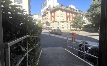 Bureau - image - 12
