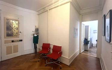 Office - image - 1