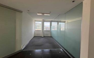 Office - image - 5