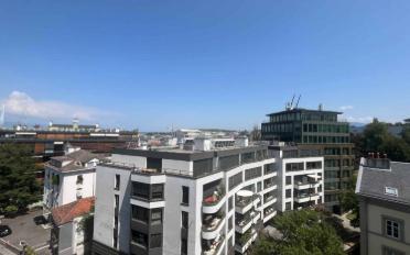 Office - image - 3