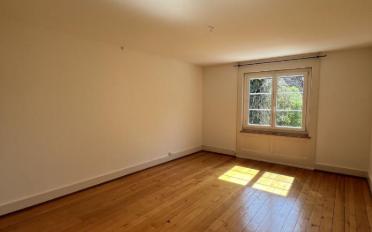 Apartment 4 rooms - image - 5