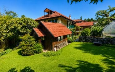 Villa 10.5 Zimmer - image - 1