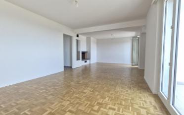 Apartment 4 rooms - image - 3