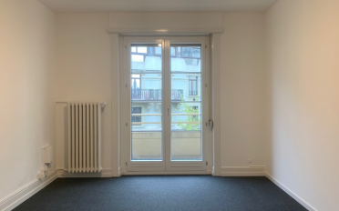 Bureau - image - 2