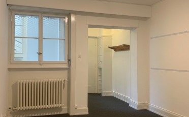 Bureau - image - 1