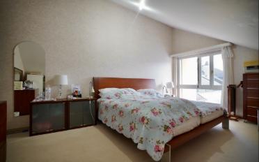 Attic flat 6.5 rooms - image - 12