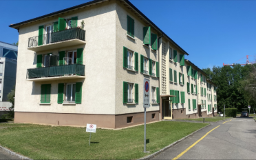 Moto Aussenplatz - image - 2