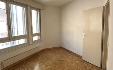 Apartment 4 rooms - image - 4