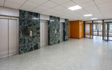 Office - image - 4