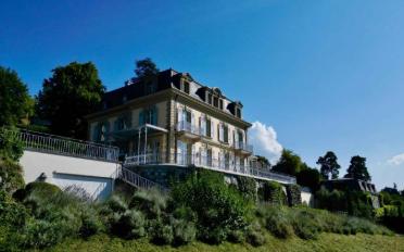 Maison 17 pièces - image - 1