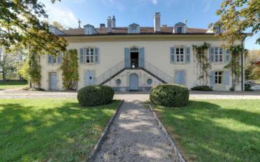 Single house 17 rooms - image - 1