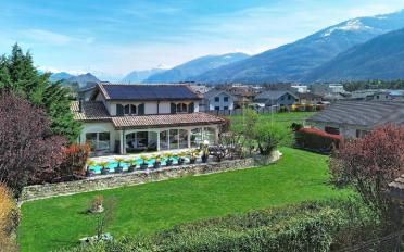 Villa 5.5 Zimmer - image - 1