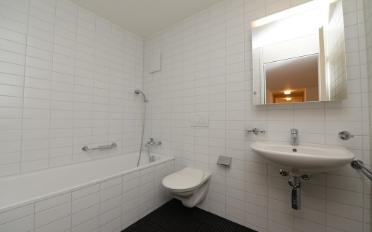 Apartment 4.5 rooms - image - 8