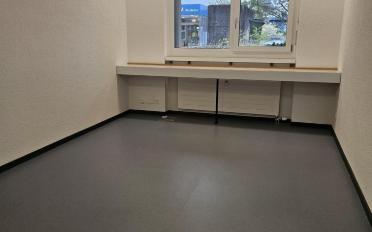 Office - image - 4