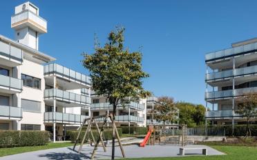 Moto Hallenplatz - image - 1