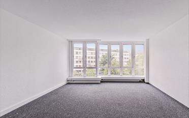 Office - image - 6