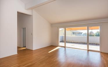 Attikawohnung 3.5 Zimmer - image - 2