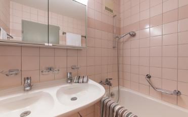 Apartment 2.5 rooms - image - 6