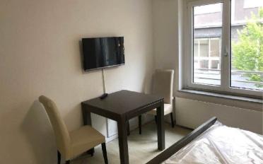 Furnished flat 1 room - image - 1