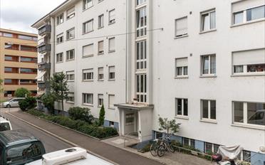 Wohnung 2.5 Zimmer - image - 1