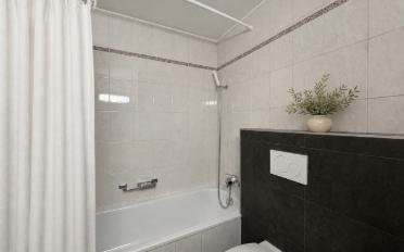 Apartment 2.5 rooms - image - 6