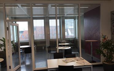 Office - image - 3