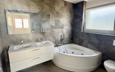 Terrace flat 5.5 rooms - image - 10