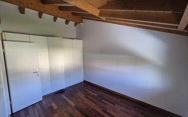 Doppeleinfamilienhaus 7.5 Zimmer - image - 5