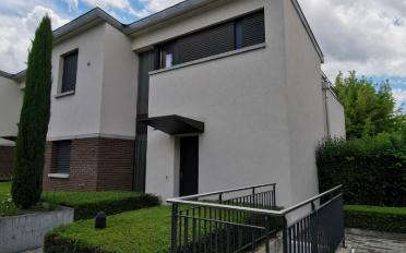 Villa 8 pièces - image - 1