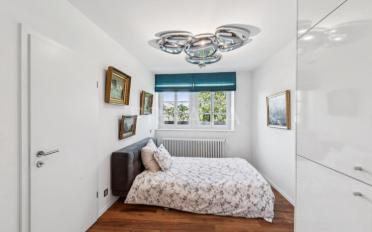 Maison 9 pièces - image - 4