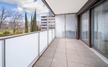 Apartment 4 rooms - image - 7