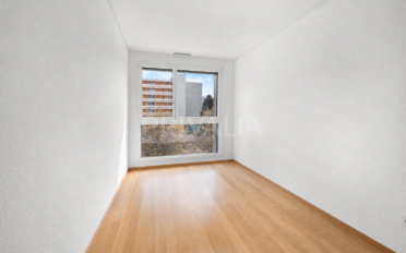 Apartment 4 rooms - image - 5