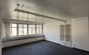 Office - image - 5