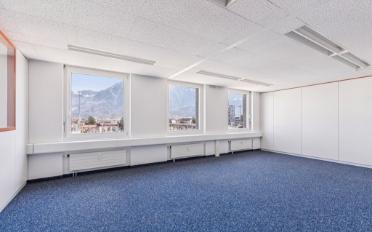 Office - image - 7