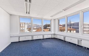 Office - image - 6