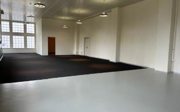 Commercial - image - 3