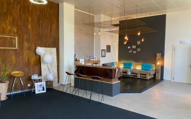 Commercial - image - 4
